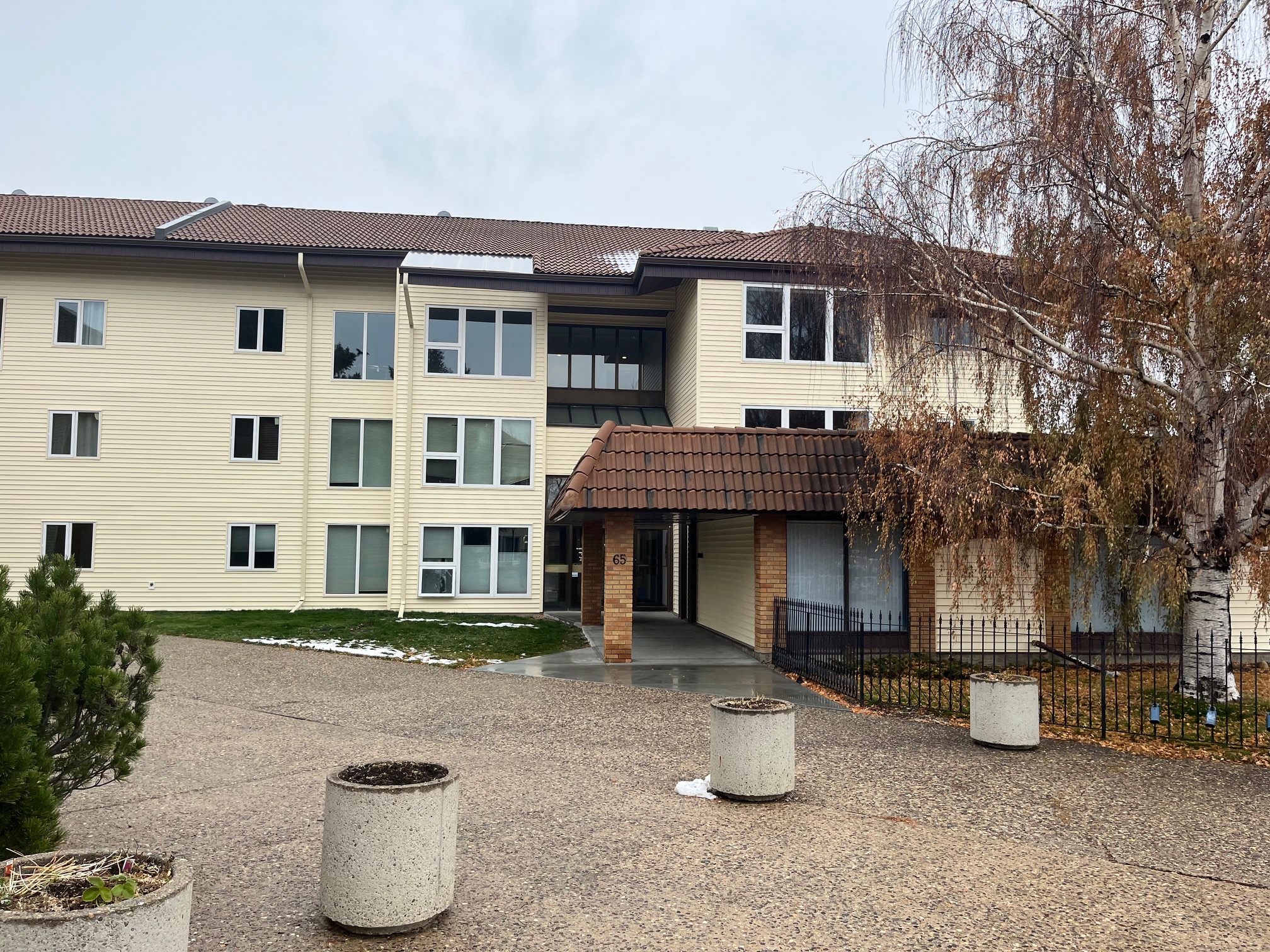 Property thumbnail image