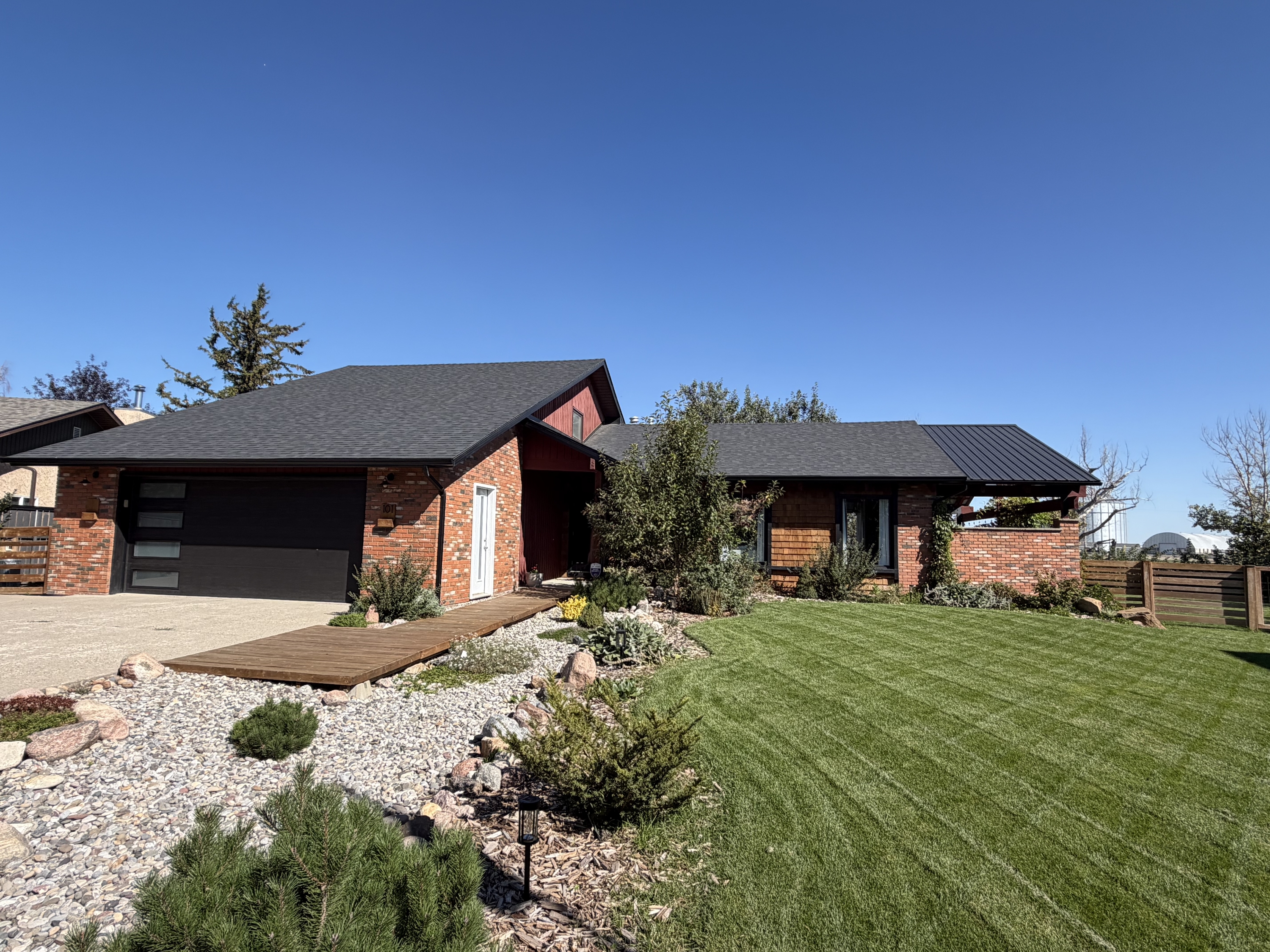 101 3 Street South - 2