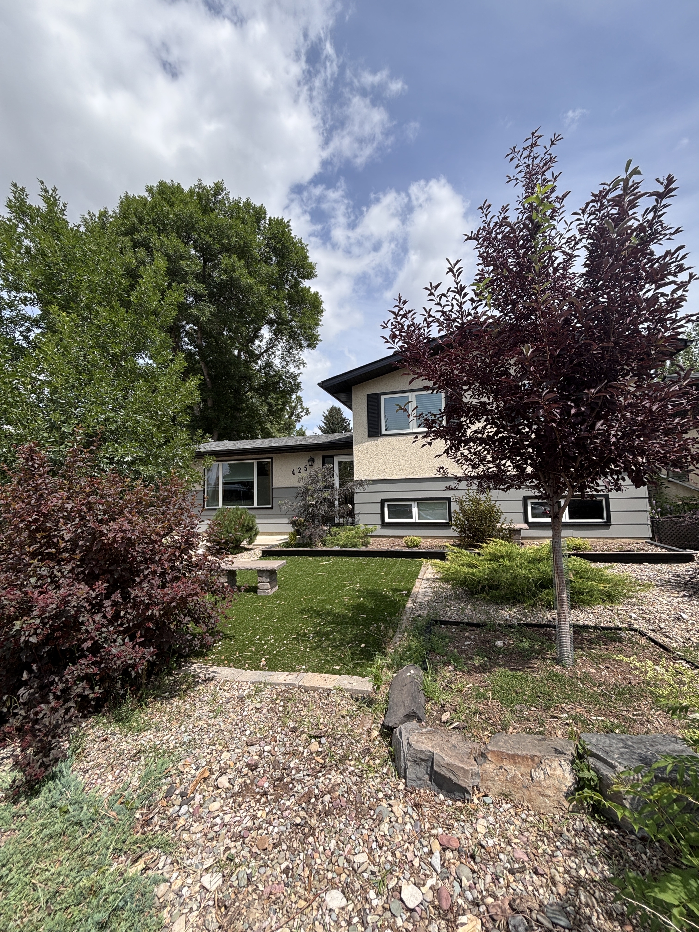 425 Normandy Road South