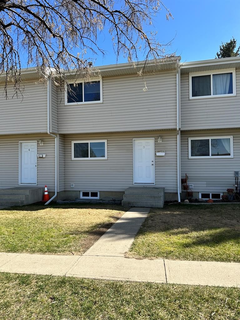 55 Lemoyne Crescent West - #3 - 1