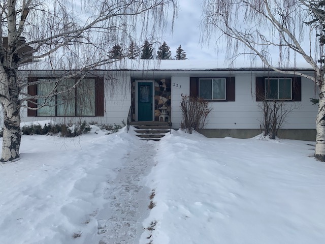 233 8 Street West - 1